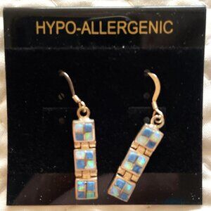 Sterling Silver Inlaid Dangle Earrings. (SK119)